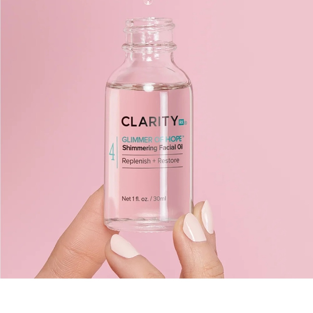 Clarity Shimmering Facial Oil - Soft Pink